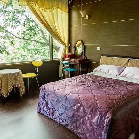 Ruyi Yuan Homestay 通霄鎮 エクステリア 写真